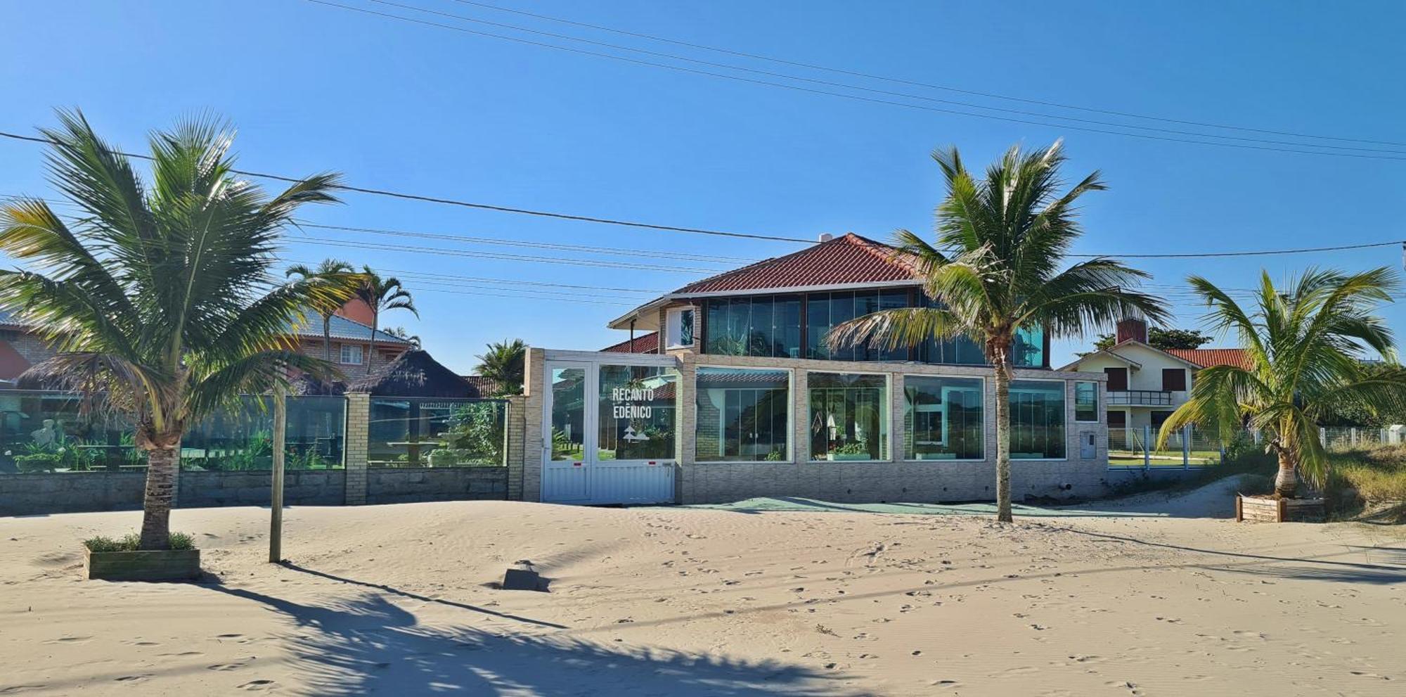 Pousada Recanto Edenico - A Beira Mar Da Praia Ponta Do Papagaio, Palhoca Sc 外观 照片