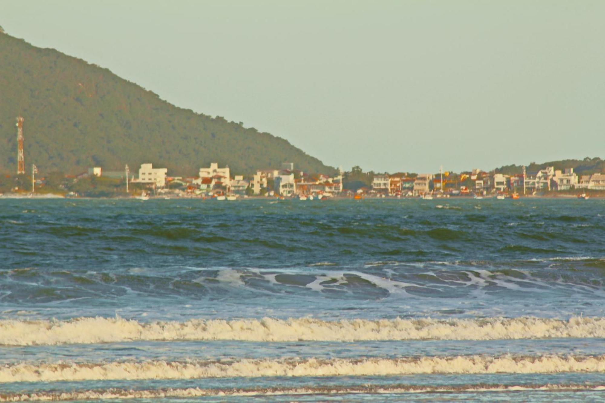 Pousada Recanto Edenico - A Beira Mar Da Praia Ponta Do Papagaio, Palhoca Sc 外观 照片